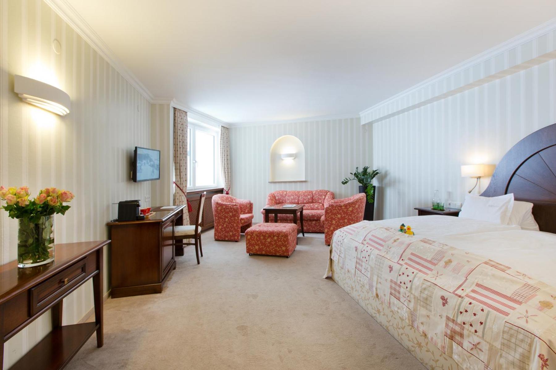 Hotel Albona Nova Zürs Екстериор снимка