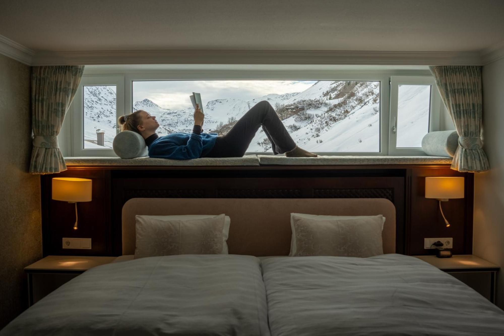 Hotel Albona Nova Zürs Екстериор снимка