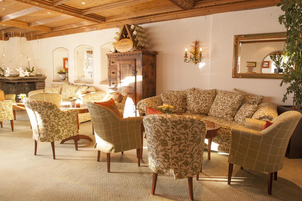 Hotel Albona Nova Zürs Екстериор снимка