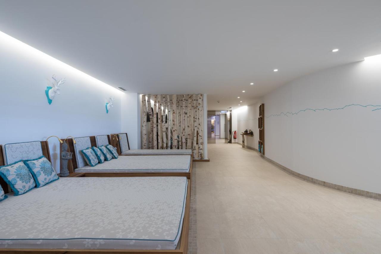 Hotel Albona Nova Zürs Екстериор снимка